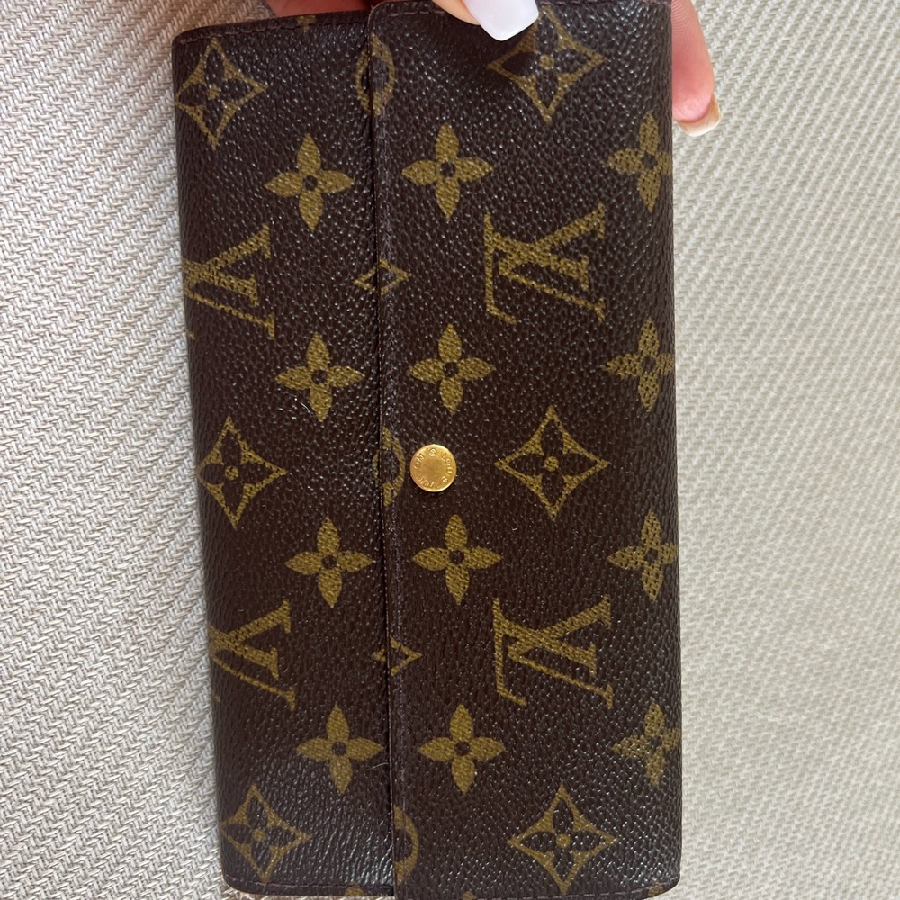 Louis Vuitton Sarah wallet